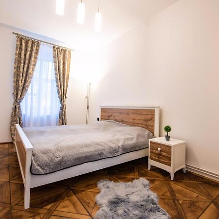Apartment Amalia Sibiu Ngoại thất bức ảnh