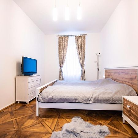 Apartment Amalia Sibiu Ngoại thất bức ảnh